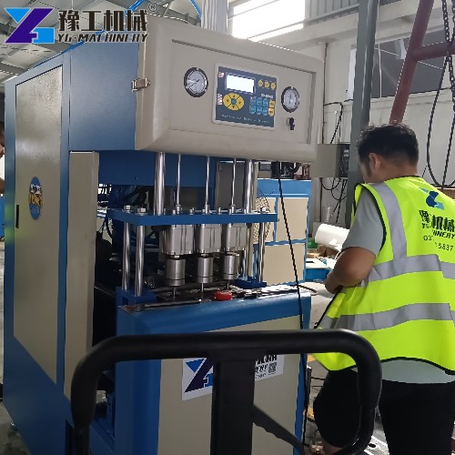 plastic bottle moulding machine